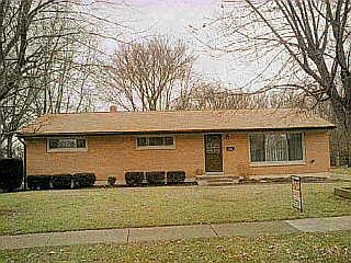 1st image of 4917 Dennison Dr
