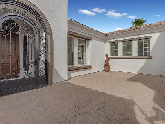 3rd image of 5112 S Miller Pl