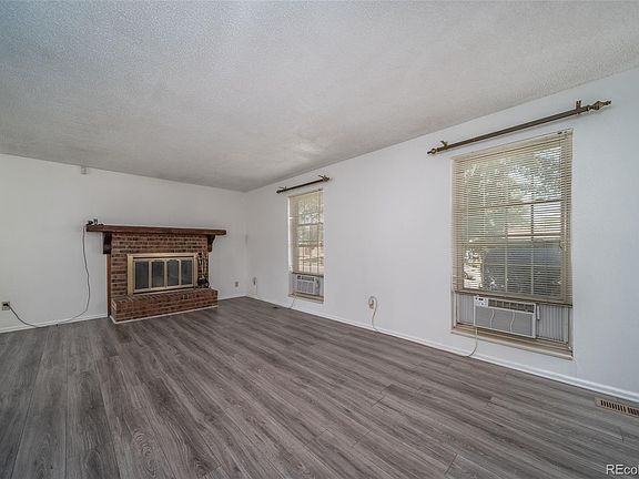 5th image of 1549 S Evanston Street