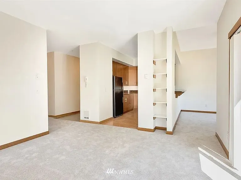 4608 Quinn Ct — Photo 3