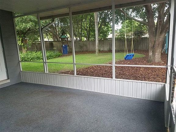 4th image of 757 Avenue O SE