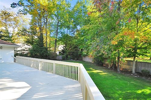 Huge Wrap Around Deck