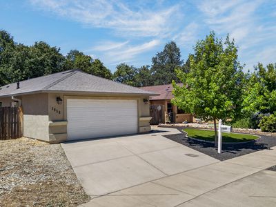 1656 School St, Anderson, CA, 96007