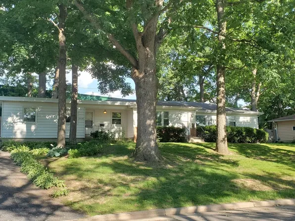 6002 Queens Way, Monona, WI 53716