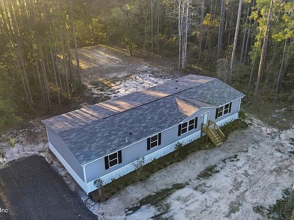 4th image of 10695 BECKENGER Avenue