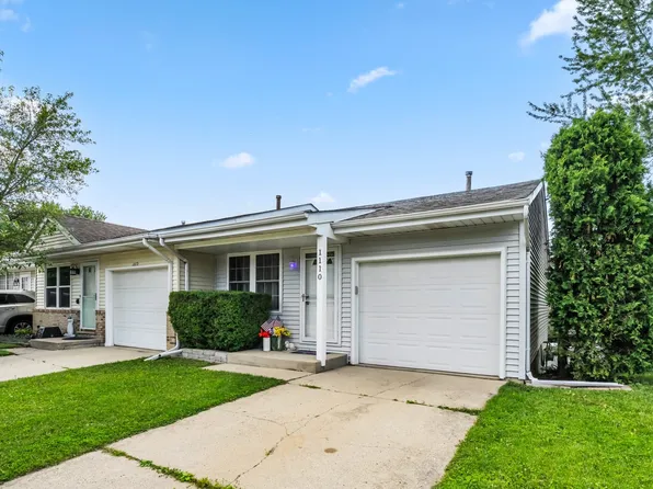 1110 Riverwood Dr, Algonquin, IL 60102