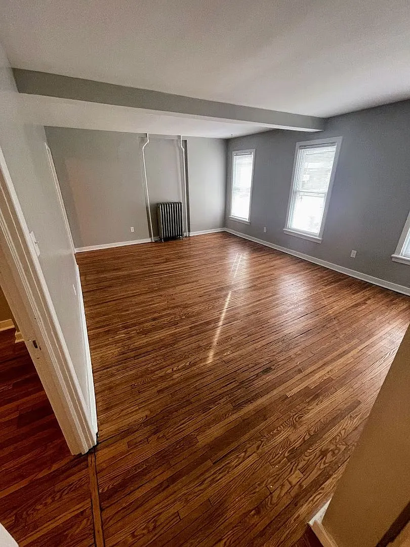 1014 Logan Avenue — Photo 2