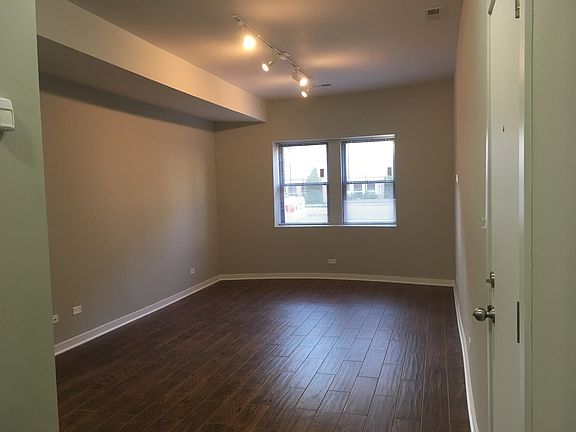 2nd image of 2321-25 Arthur Avenue Gdn #2323