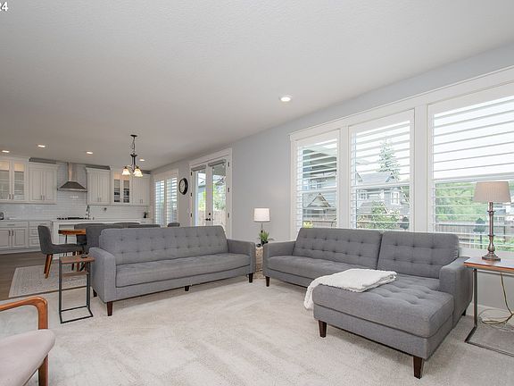 5th image of 9609 NE 168th Ave