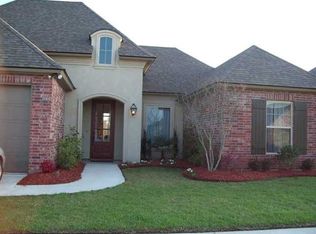 107 Alma Dr, Broussard, LA 70518