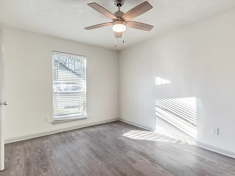 Timber Ridge — Photo 22