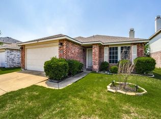 213 Stoneridge Dr, Mesquite, TX 75149