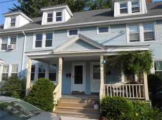 88 Everett St, Easthampton, MA 01027