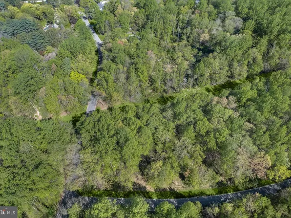 2204 Harmony Woods Rd, Owings Mills, MD 21117