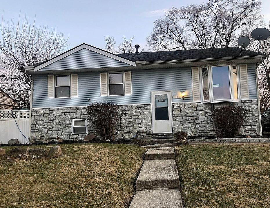 1st image of 1263 Fyffe Ave