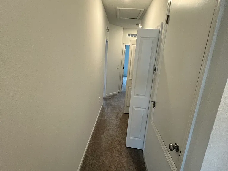 2633 Skyline Loop — Photo 16