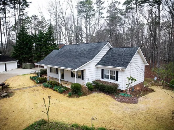 2787 E Paulding Dr, Dallas, GA 30157