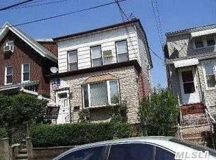 2231 125th St, College Point, NY 11356