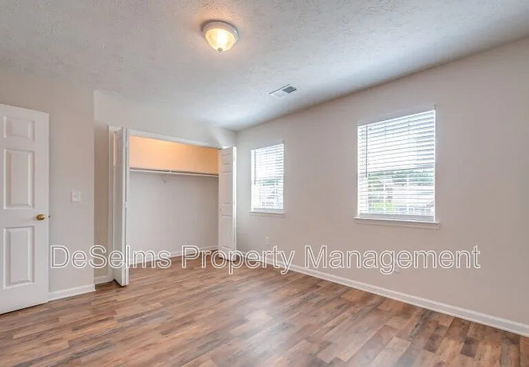 302 Ash Forge Dr — Photo 14