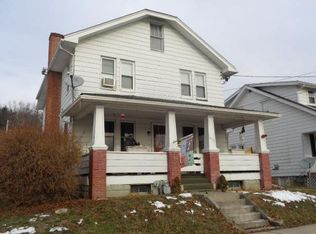 413 W 5th St, Lewistown, PA 17044