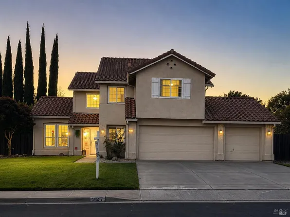 927 Arbor Oaks Drive, Vacaville, CA 95687