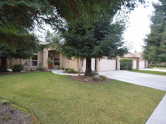 3rd image of 3449 E Howard Ct