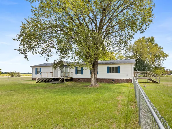 4450 Zabell Dr, Fayetteville, NC 28312
