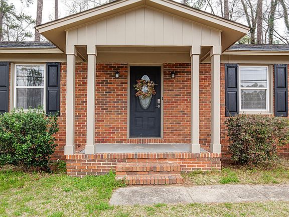 3rd image of 432 Old Evans Road