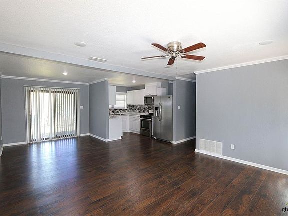5th image of 2300 Mimosa Dr