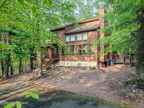 2nd image of 1119 Kensington Dr