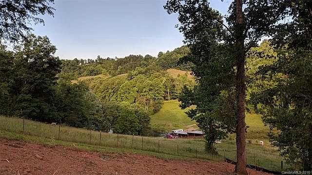 2nd image of 3883 New Leicester Hwy