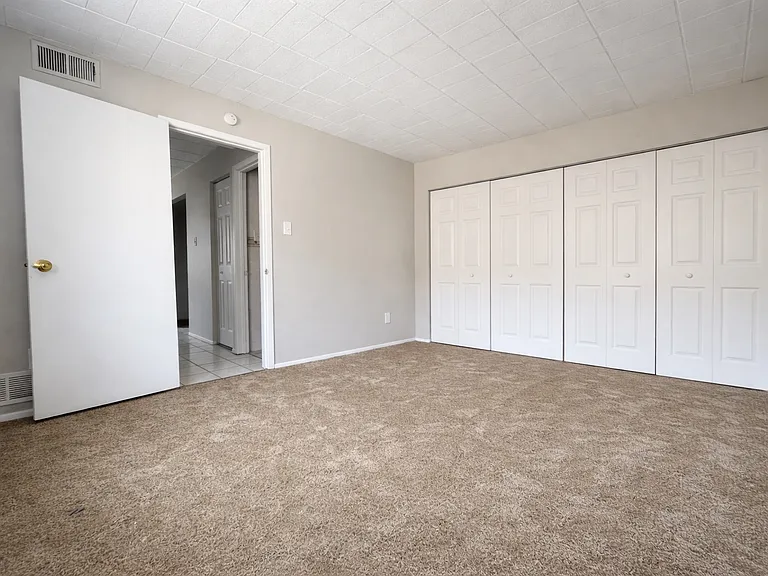 1-Bedroom