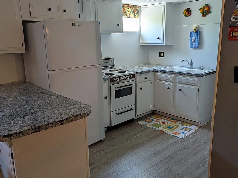 106 Walnut Ave #1 — Photo 2