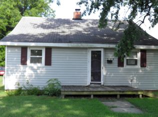 529 Harris St, Roanoke Rapids, NC 27870