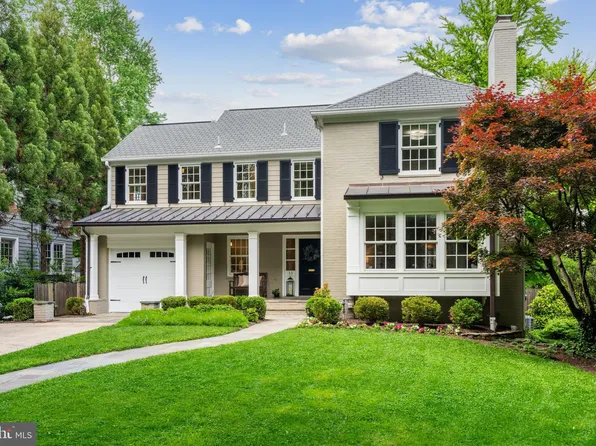33 Quincy St, Chevy Chase, MD 20815