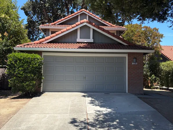 1144 Trombetta St, Santa Rosa, CA 95407