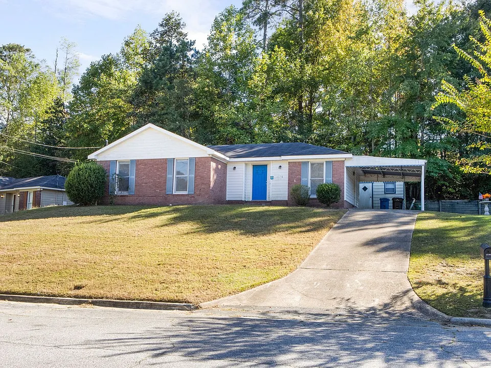 6636 Foxboro Dr