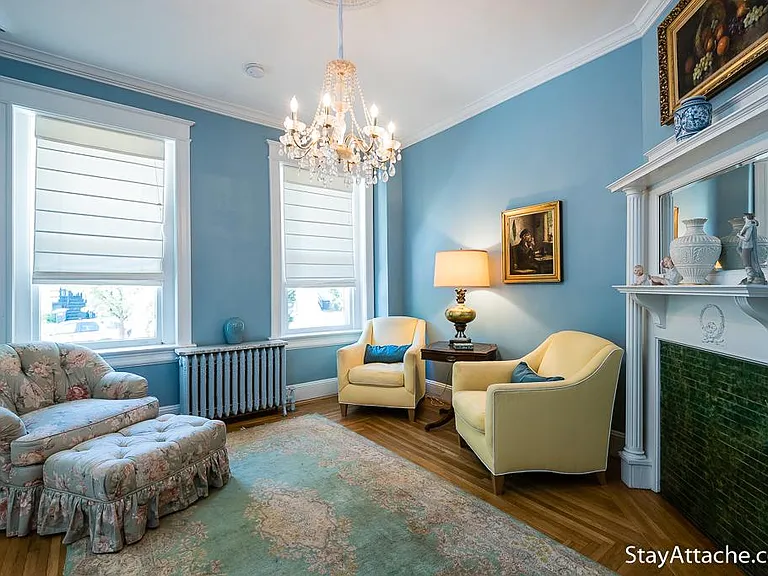 723 5th St NE — Photo 7