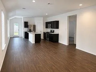 21318 Black Leaf Dr — Photo 3