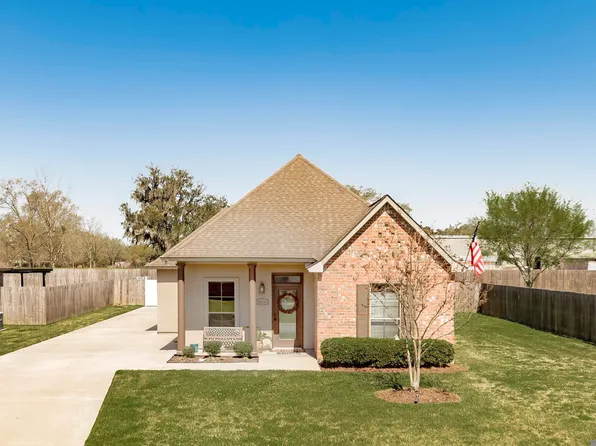 39109 Driftwood Crossing Ct, Gonzales, LA 70737