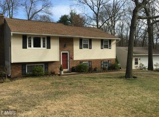 559 Cardinal Dr, Pasadena, MD 21122
