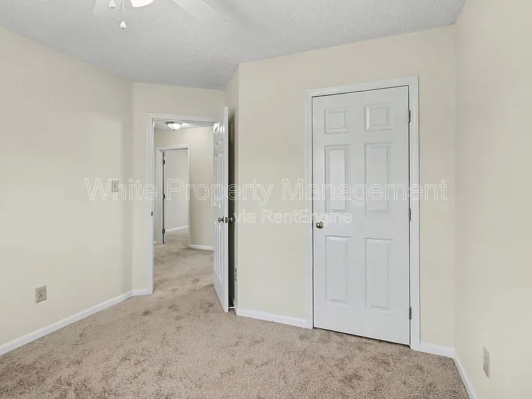 4609 Falcon Chase Dr SW — Photo 20