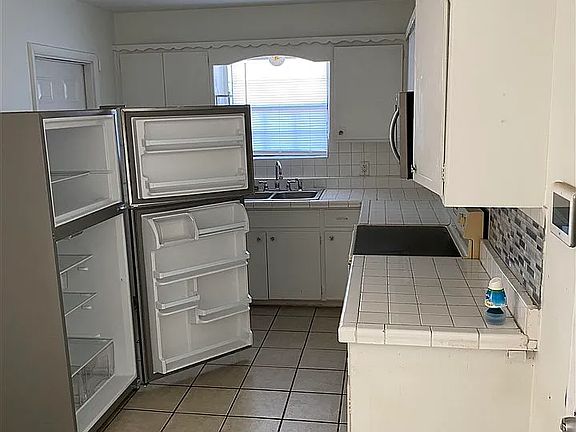 2nd image of 4665 NW Ozmun Ave