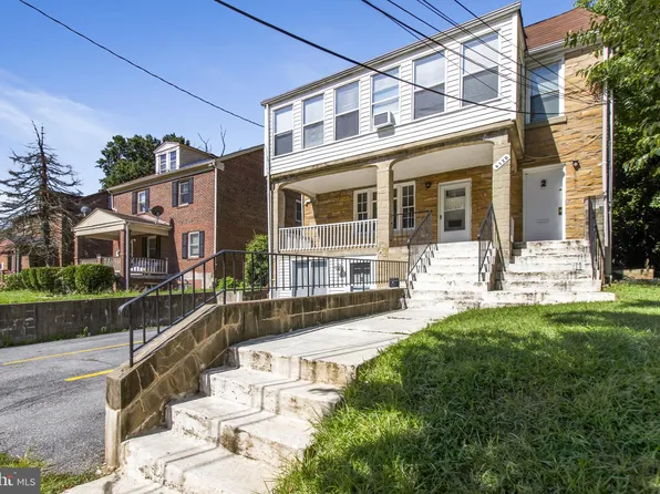 6120 41st Ave APT 1, Hyattsville, MD 20782