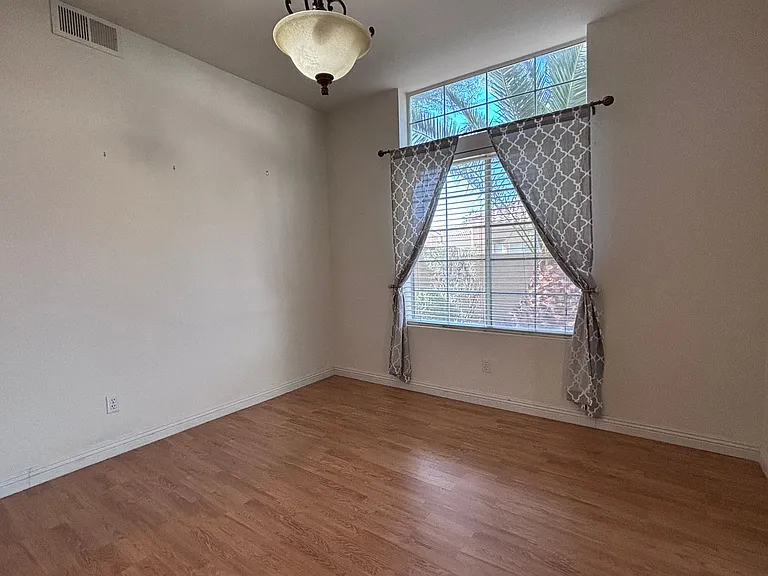 2141 Birch Gray Dr — Photo 5