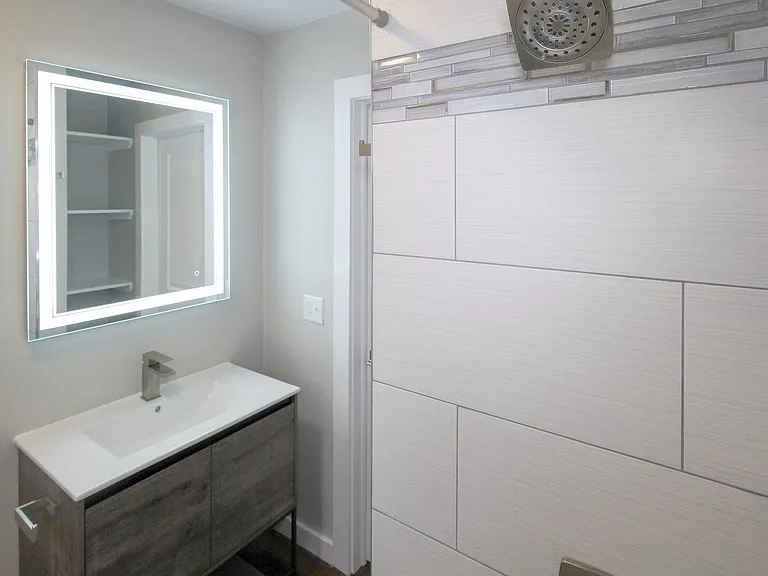 230 Bryant Ave — Photo 118