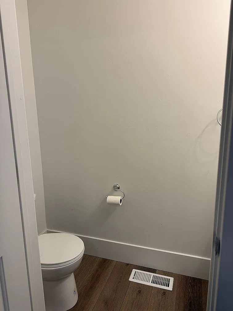 2 bed, 2.5 bath, $1,150 — Photo 3