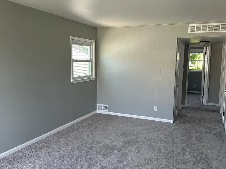 5157 S Hubbard St — Photo 7