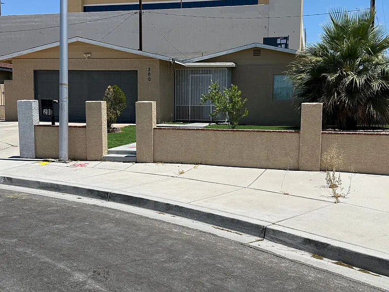 200 Ramsey St — Photo 19