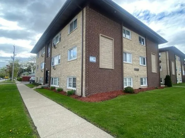 4401 Prescott Ave, Lyons, IL